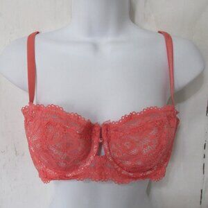 Fredericks of Hollywood Bra 36D Coral Lace Push Up Underwire Back Closure
